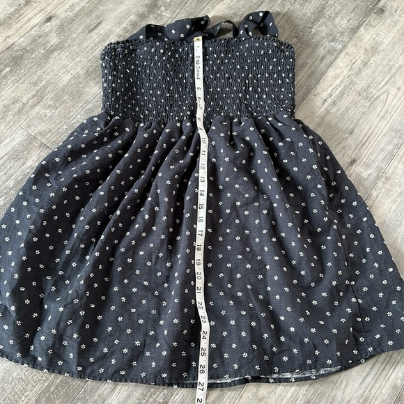 AE SMOCKED DITSY MINI DRESS - Picture 6 of 9